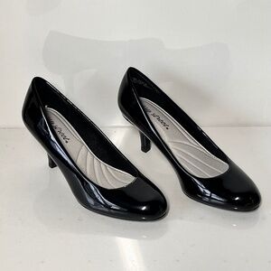 Easy Street Passion Stiletto Heel Pumps
